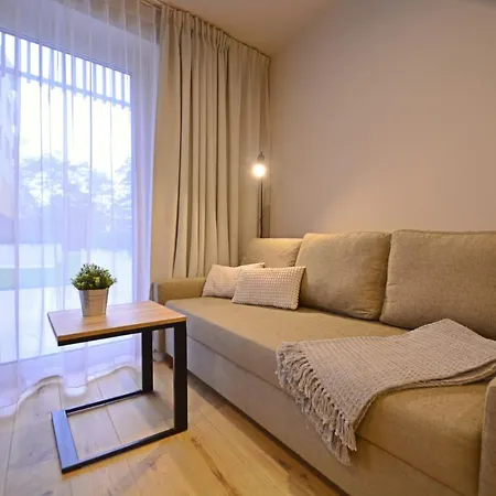 アパート Bryza - Baltycki B-06 Z Tarasem, 100m Od Morza シフィノウイシチェ